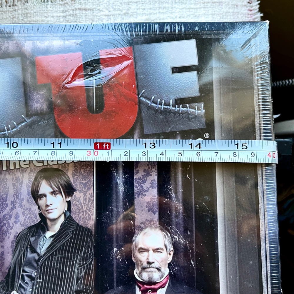 Penny Dreadful Clue Board Game, 2015 NIB - Picture 11 of 15